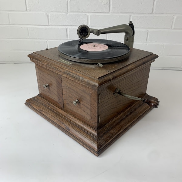 5: Wooden Gramophone