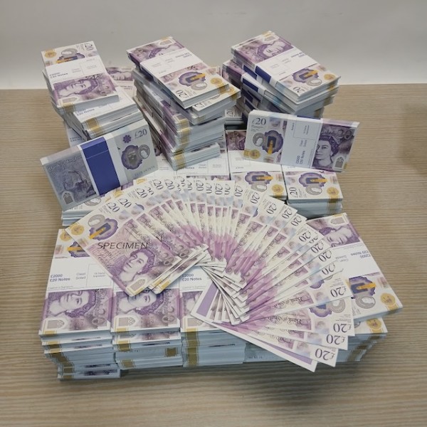 6: Fake Money - British Pounds (New £20 Notes)