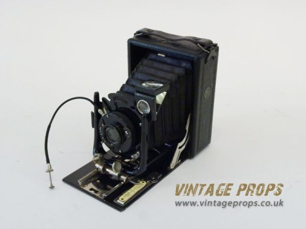 1: Vintage Folding Camera (Non Practical)