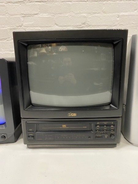 1: Fully Working Colour GBI TV With (Non Practical) VHS Player