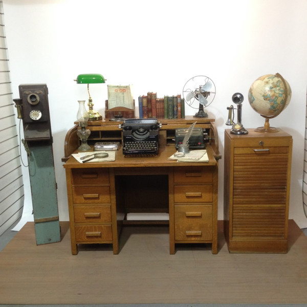 9: Period Oak Rolltop Desk