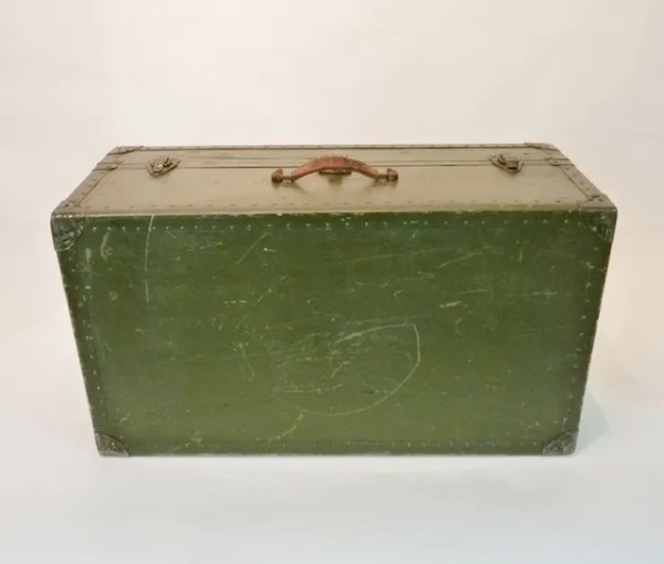 3: Green Wooden Vintage Chest/Trunk