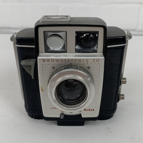 1: Kodak Brownie Twin 20 Vintage Camera (1959-1964) (Non Practical)