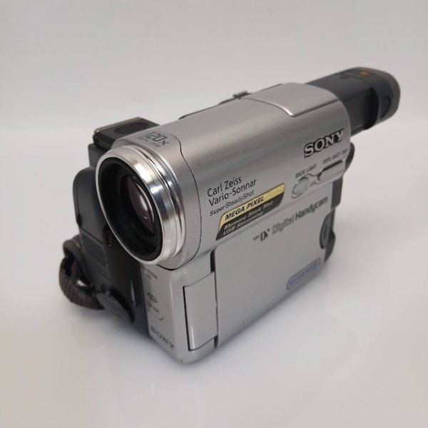 2: Sony Digital Handicam (Fully Working) (2003)