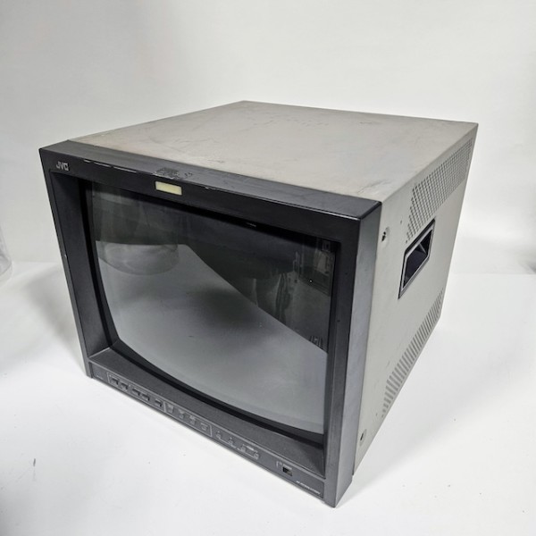 4: Fully Working JVC Colour Monitor (16