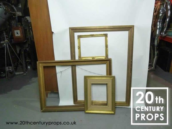 2: Small Gilded Picture Frame