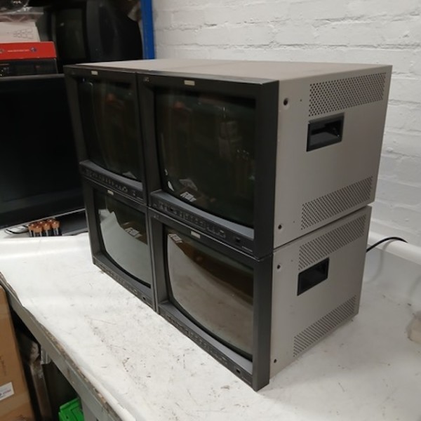 2: Stack Of 4 Non Practical Retro Monitors (15