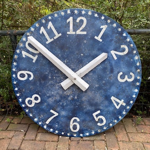 2: Large Blue Clock Dial (Non Practical)