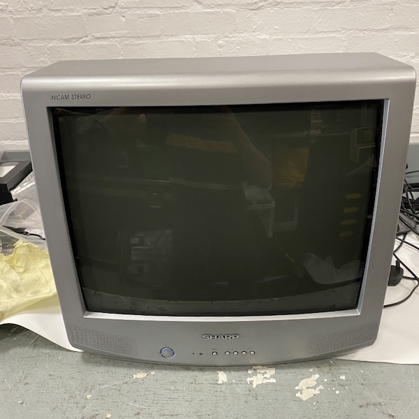 1: Fully Working Sharp Colour TV (20
