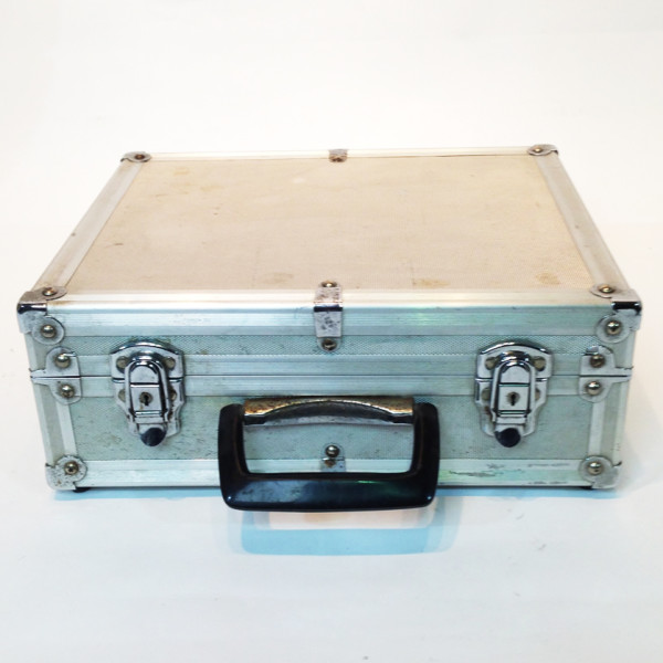 1: Metal Flight Case