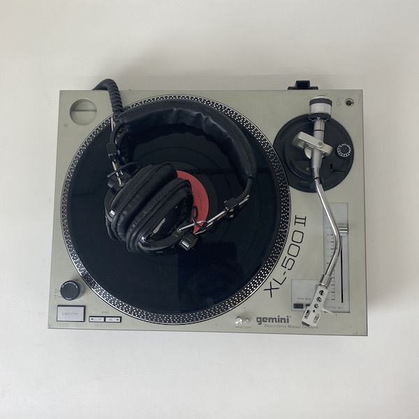 11: Retro Gemini XL-500 II Turntable/Deck (Fully Working)