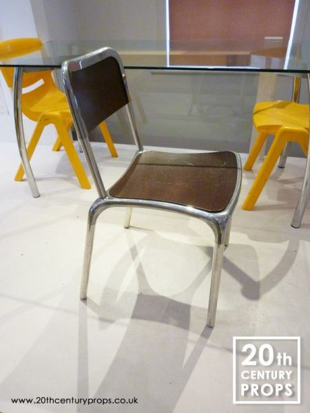 2: Aluminium Office Chair