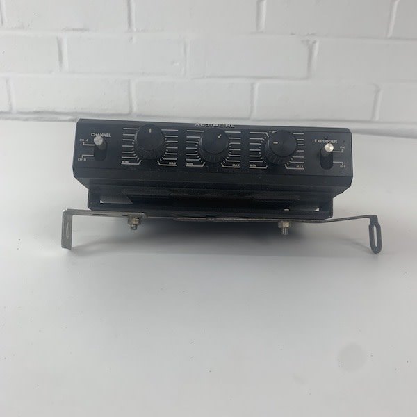 1: Audioline Car radio