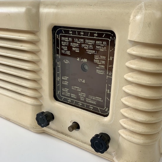 3: Retro Radio (Non Practical)