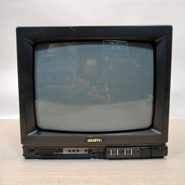 5: Fully Working Colour Sanyo TV
