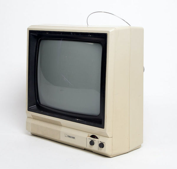 3: Non Practical 1980's Portable Ferguson 38050 TV