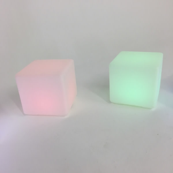 2: Illuminated Wireless Pouf Cube / Display Plinth (Working)