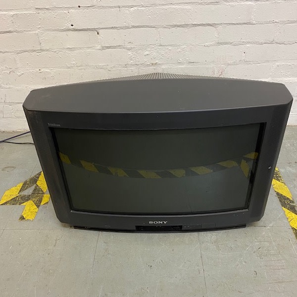 4: Fully Working Sony Trinitron Colour TV (only available as part of a build with our technician on site)