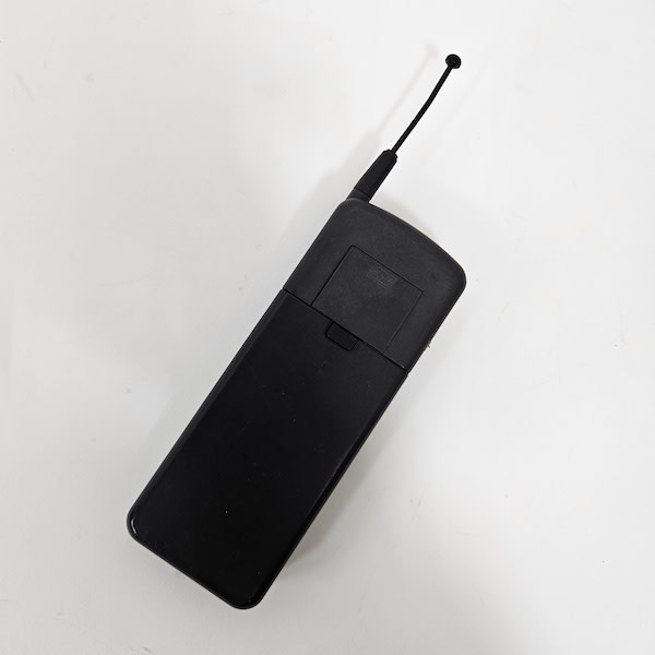 3: Retro Nokia 5.1 Mobile Phone (Non Practical) (1996) 