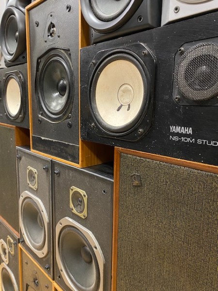 5: Wall Of 15 Vintage & Retro Speakers (Non Practical)