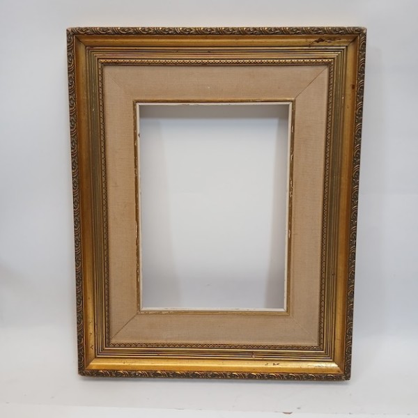 3: Small Gilded Picture Frame
