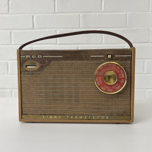 4: RGD Eight Transistor Radio (Non Practical)