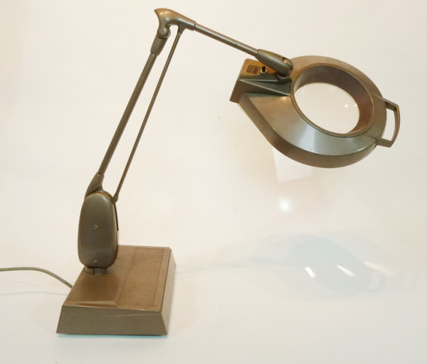 4: Large Brown Angle Poise Magnifying Desk Lamp (Working)