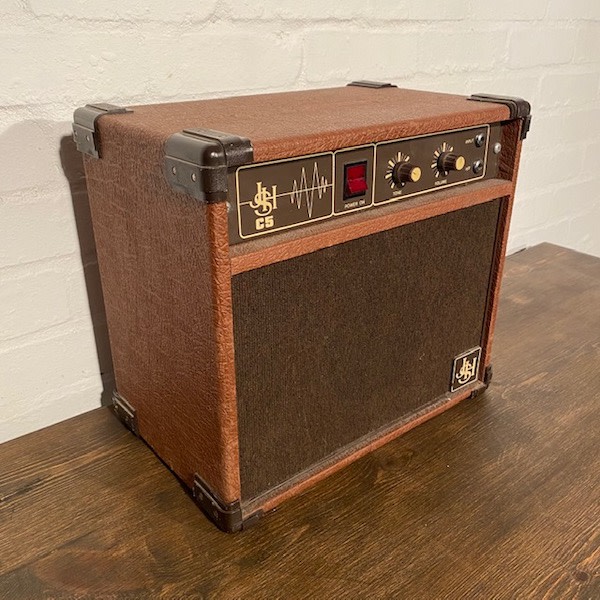 2: JSH C5 Wooden Cased Guitar Speaker Amp (Non Practical)