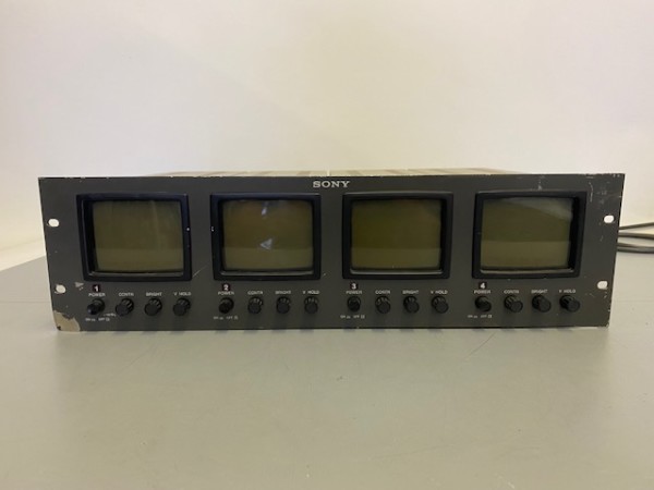 7: Fully Working Black & White SONY 4 Screen Video Monitor