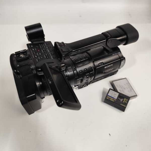 1: Sony HDR-FX1E Movie Camera (Working) (2004)