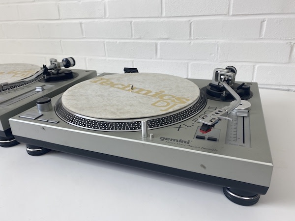 11: Retro Gemini XL-500 II Turntable/Deck (Fully Working)