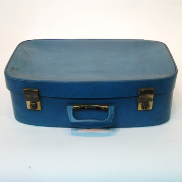 1: Large Blue Soft Leather Suitcase