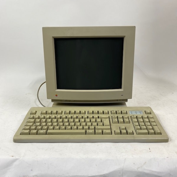 3: Retro Apple Mac Color Display Computer (Non Practical)