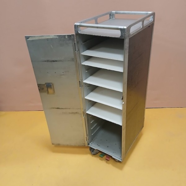 13: American Airlines Silver Service Trolley