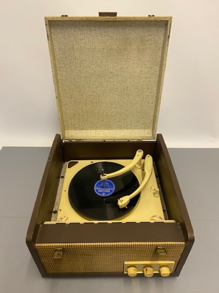 6: EKCO Vintage Record Player (Fully Working)