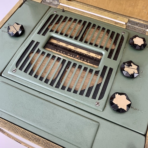 5: Vintage LW/MW Portable Radio (Non Practical)