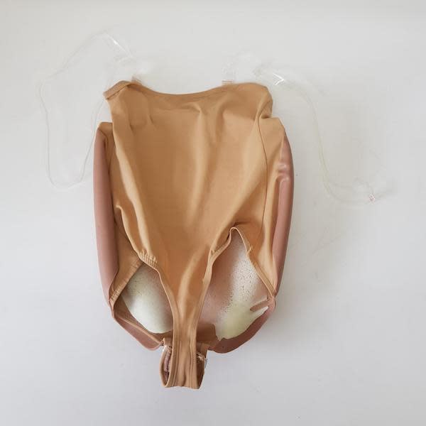 3: Fake Pregnancy Belly - 8-9 Months