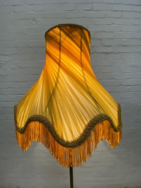 2: Vintage Floor Lamp (Working)