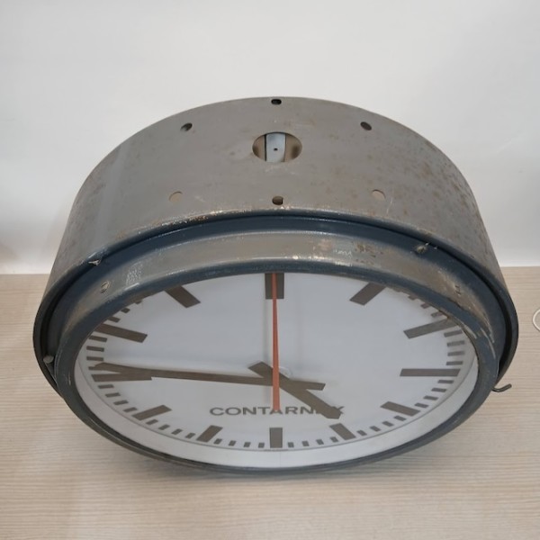 3: Large Double Sided Station Clock (Diameter 60cm) (Non Practical) 