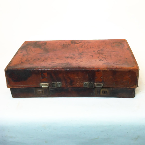 1: Distressed Brown Vintage Leather Suitcase