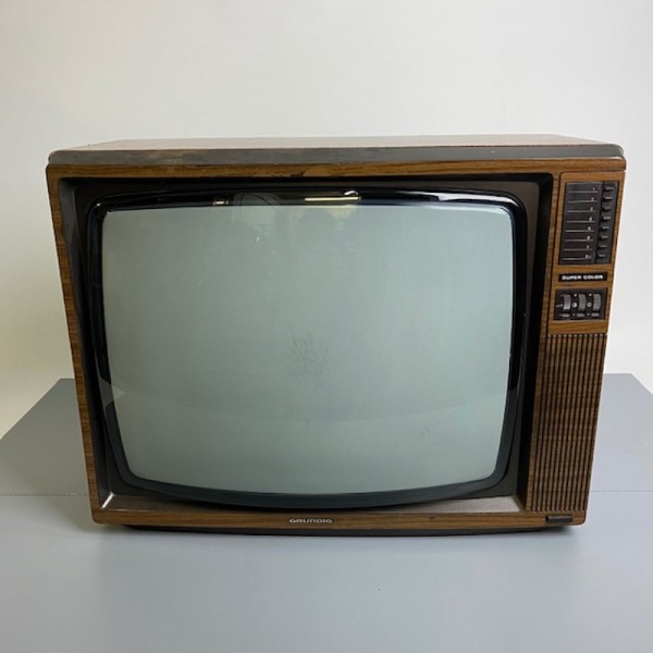 1: Non Practical Grundig Super Color A 7110 Series 822 TV (21