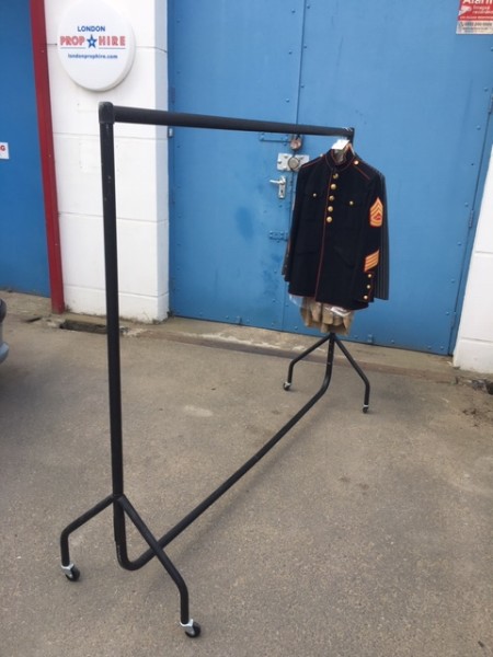 4: Clothes Rail