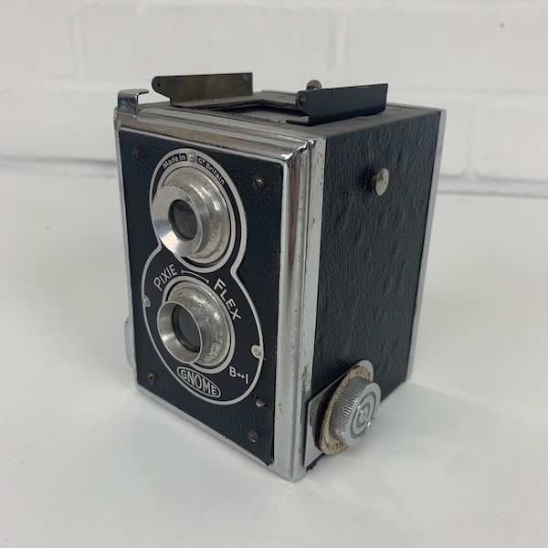 3: Retro Pixie Flex Camera (Non Practical)