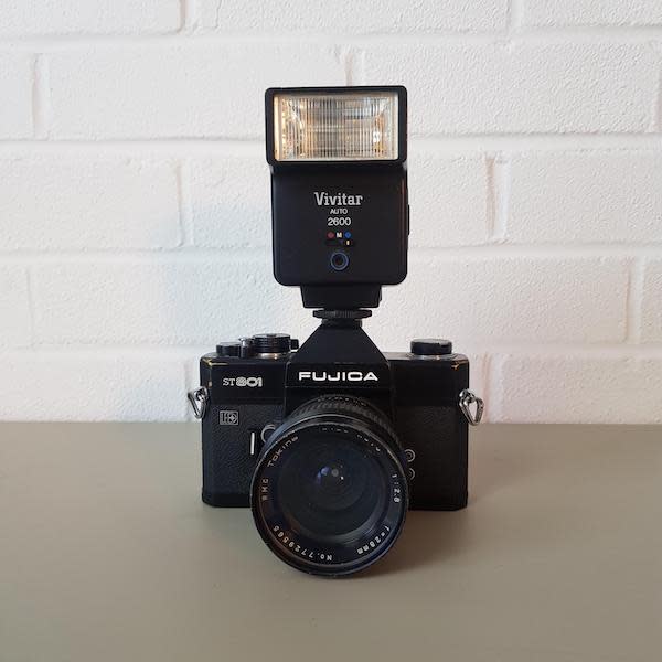 5: Fujica ST801 Paparazzi Camera With Working Flash Unit