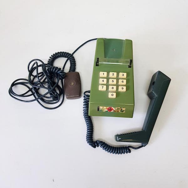 3: Green Trim Phone