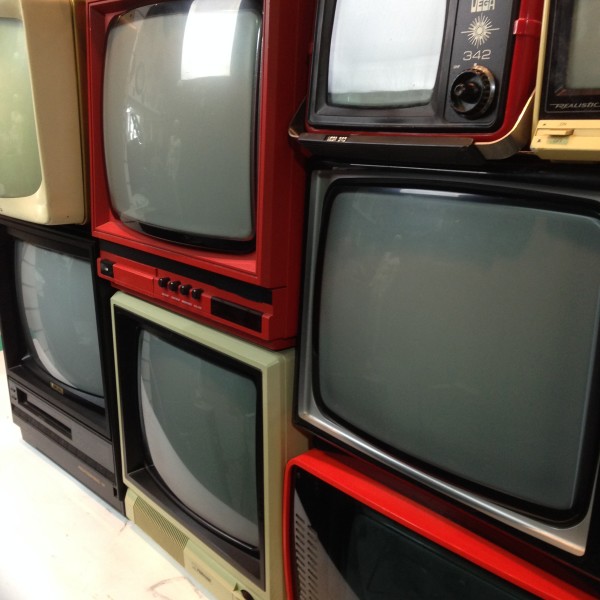 3: Stack Of Retro CRT Televisions (Fully Working & Non Practical)