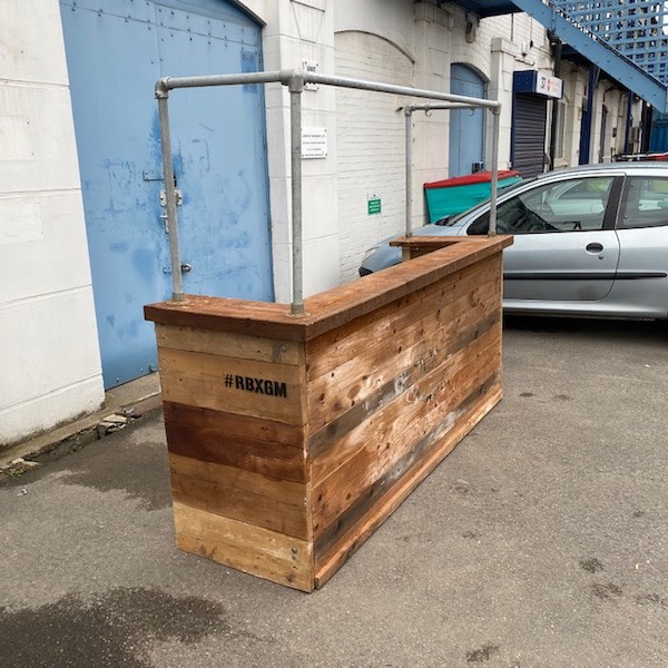 8: Rustic Pallet Bar With Scaffold Frame (Ideal For Lights/Decor)