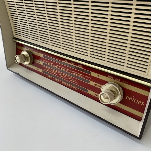 3: Philips Radio (Non Practical)