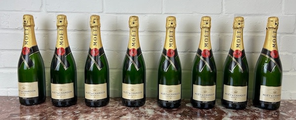 4: Prop Moet & Chandon Champagne Bottle