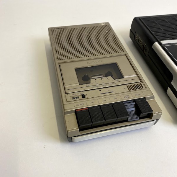 1: Fully Working Retro Ferguson Cassette Recorder